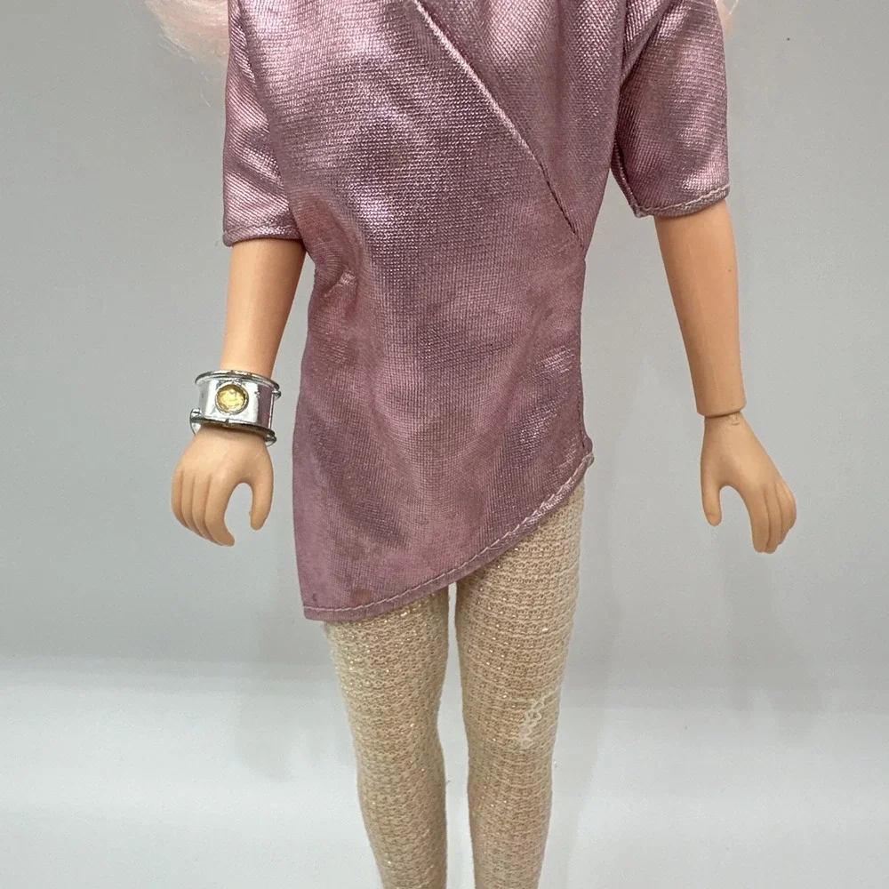 Vintage Jem and the Holograms Jem Jerrica Doll Light Up Earrings Shoes Comb